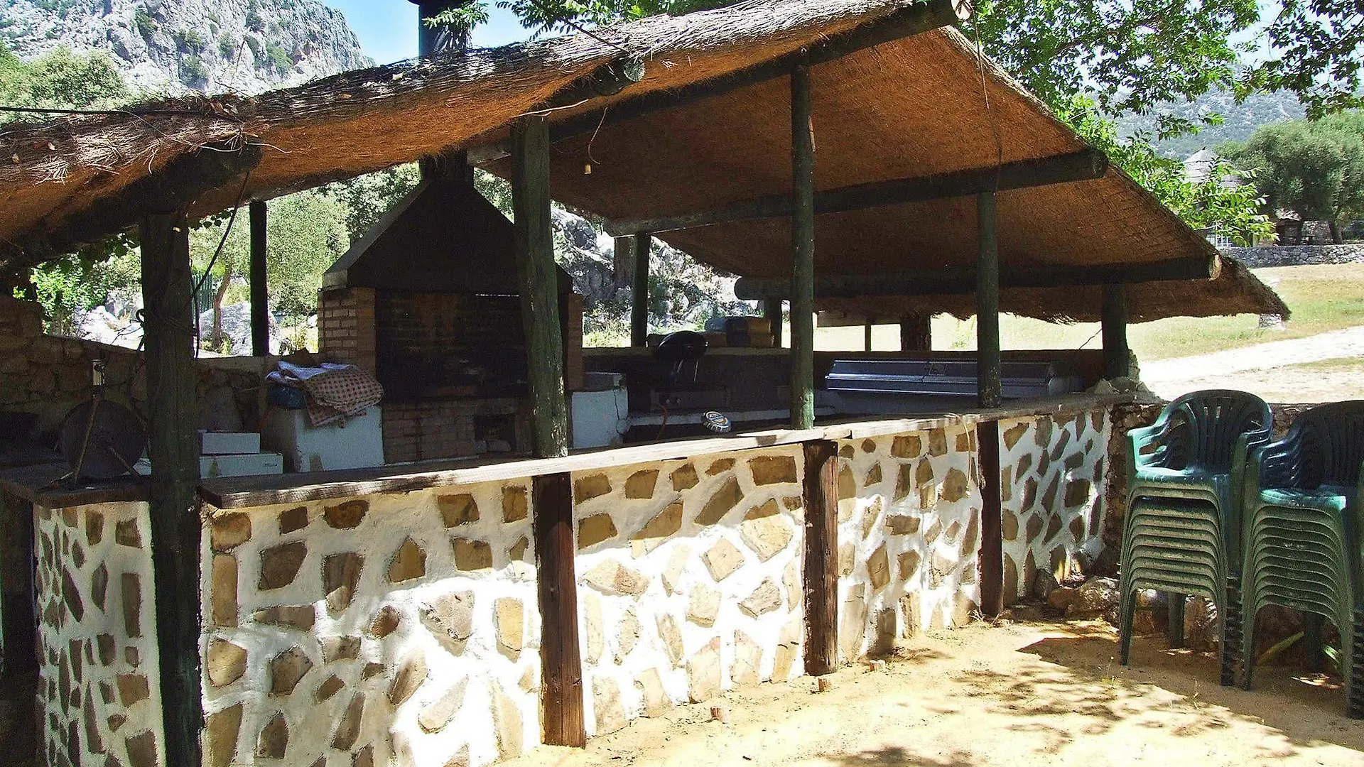 Los Chozos Hotel Benaocaz